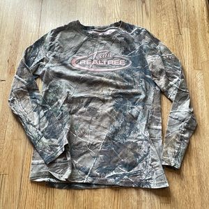 Camouflage and pink long sleeve